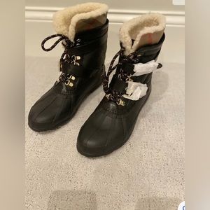 Burberry Shearling and Check Leather Rain Snow Boots New Authentic. Size 41